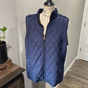 Talbots vest in navy blue. Women’s size XLP